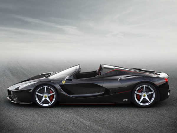 2016-ferrari-laferrari aperta svart