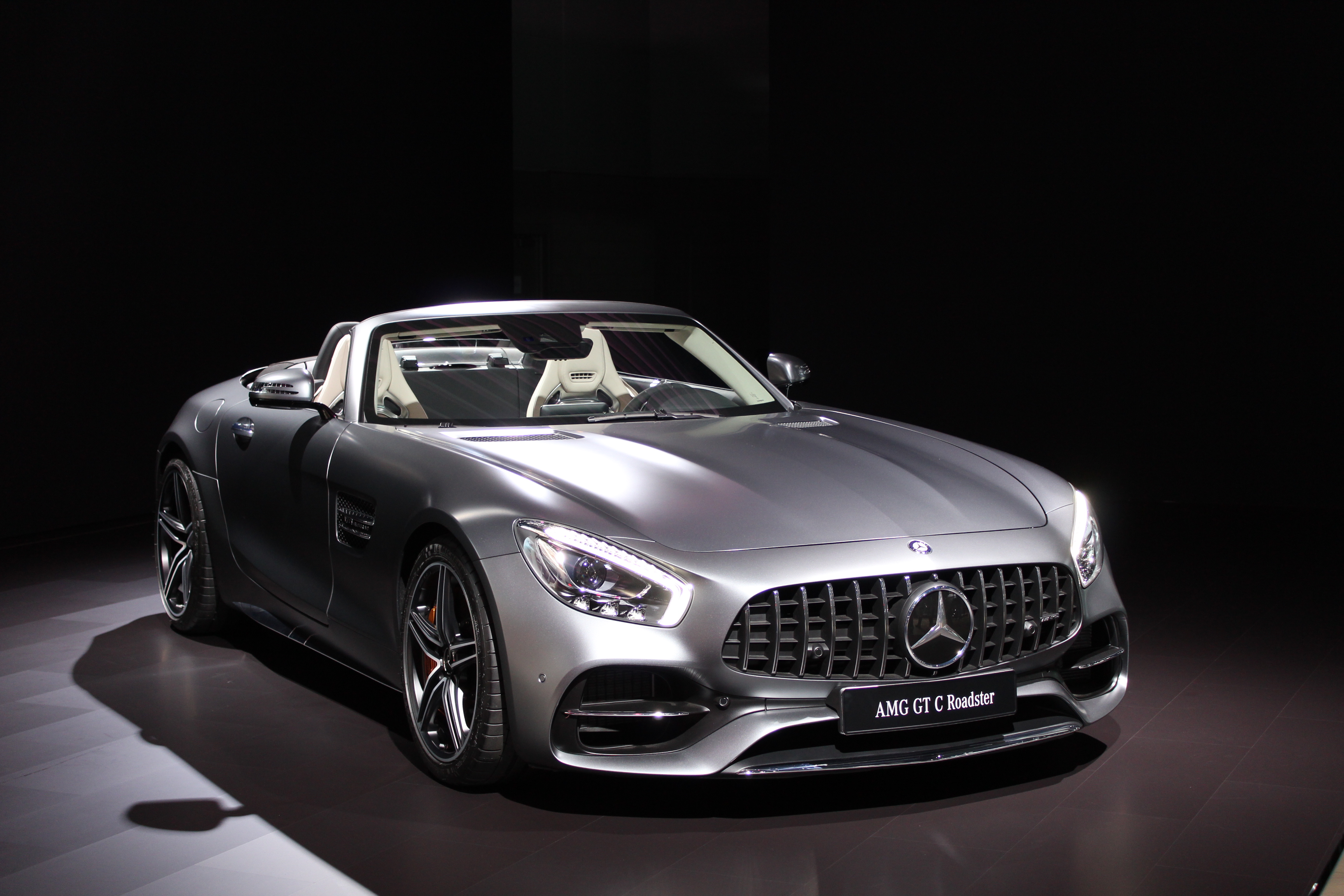 Månadens lyxbil: Mercedes-AMG GT Roadster